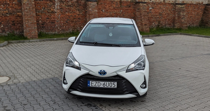 Toyota Yaris cena 61999 przebieg: 36200, rok produkcji 2019 z Krynki małe 781